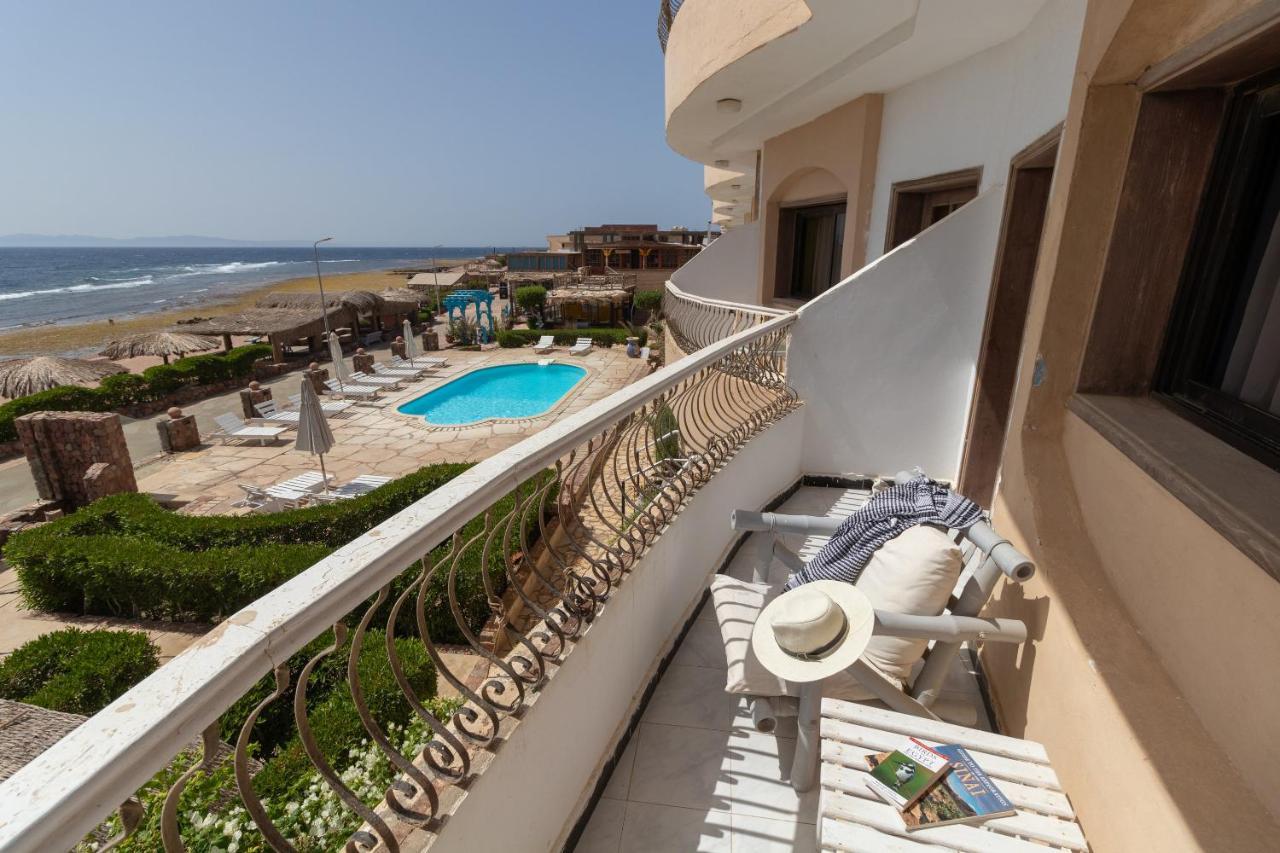 Coral Coast Hotel 다합 외부 사진
