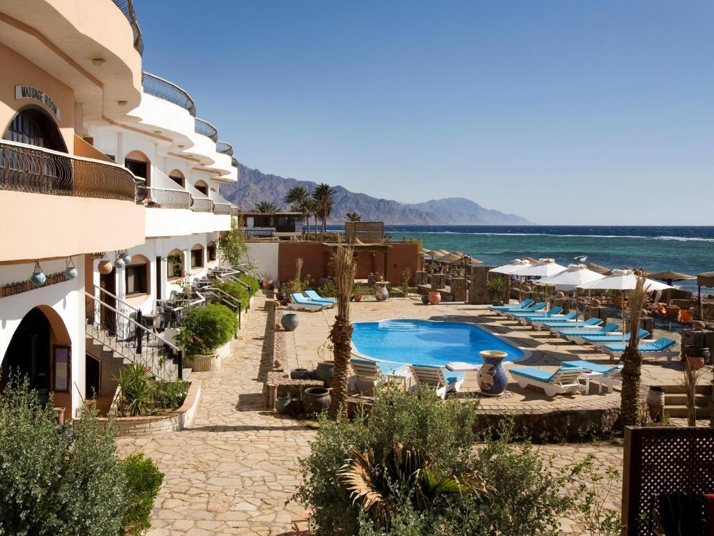 Coral Coast Hotel 다합 외부 사진